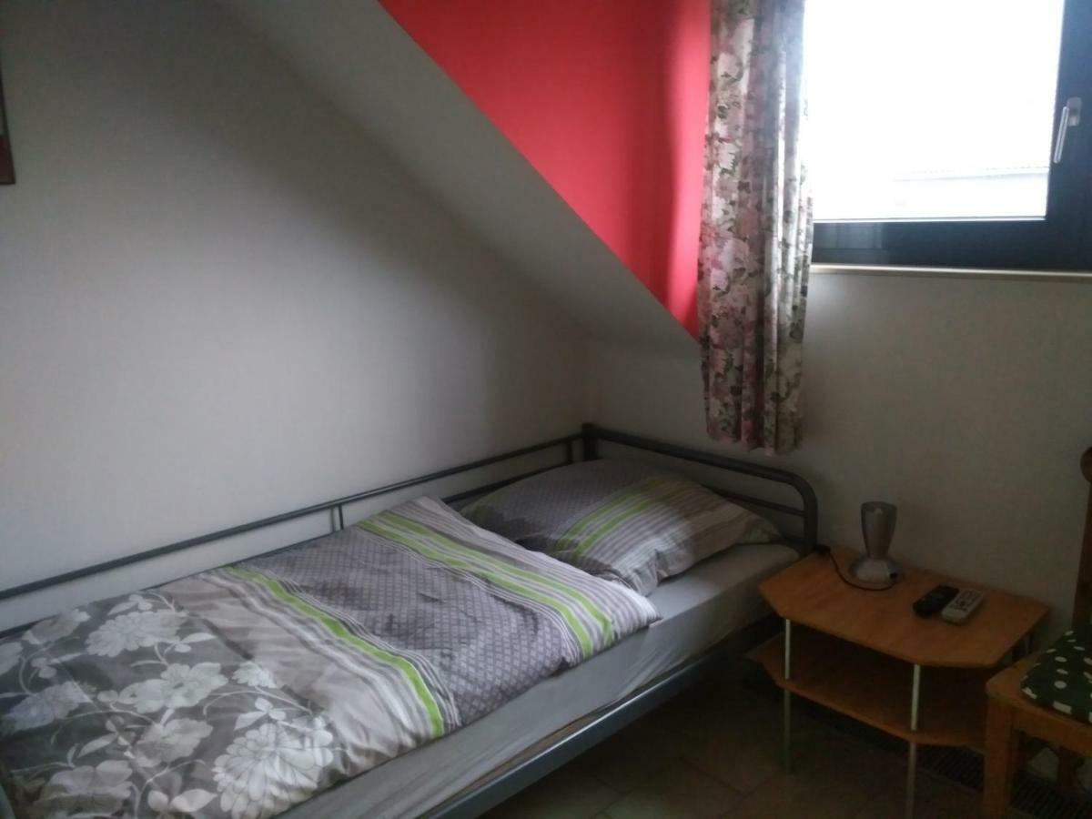 Bea'S Monteurzimmer Seckach 外观 照片