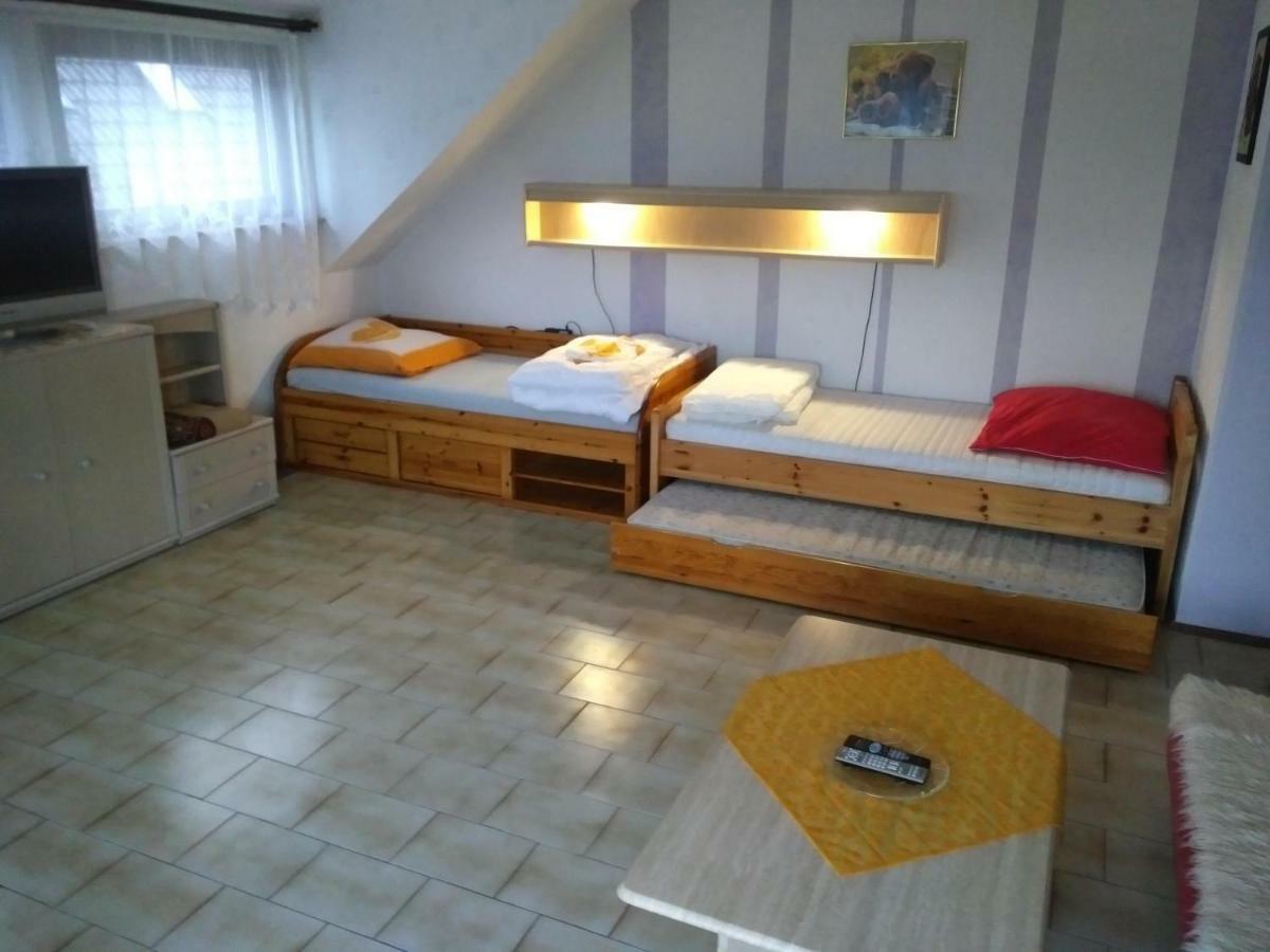 Bea'S Monteurzimmer Seckach 外观 照片
